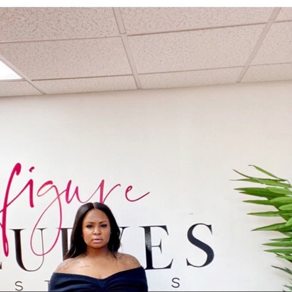 Meet your Posher, Genae - Picture 1 of 1